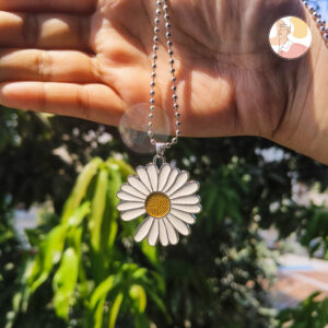 Daisy Pendant