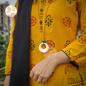 Minimal Geometric Necklace (01)